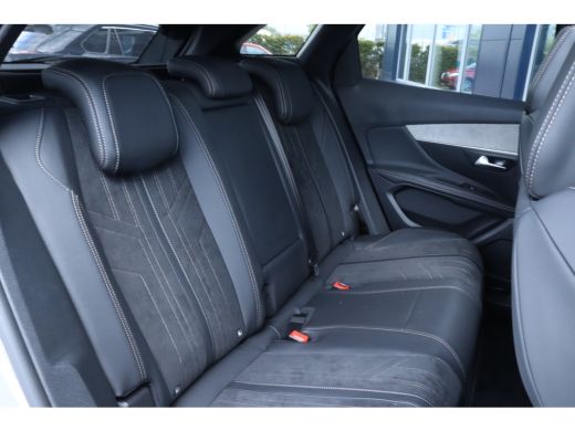 Peugeot 3008 1.6 HYbrid 225 GT | Adaptieve Cruise | Pano | Massage | Keyless | Stoelverwarming | Elektr. klep ... ActivLease financial lease