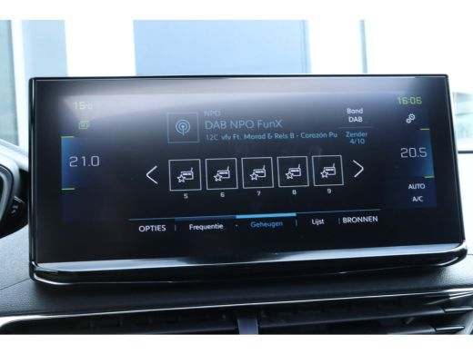 Peugeot 3008 1.6 HYbrid 225 GT | Adaptieve Cruise | Pano | Massage | Keyless | Stoelverwarming | Elektr. klep ... ActivLease financial lease