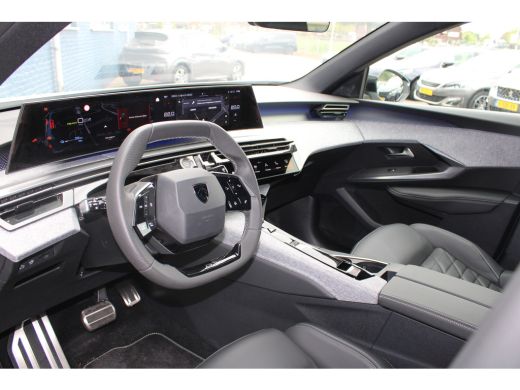 Peugeot e-3008 GT Avantage 73 kWh | Automaat | Leder | 360 Camera | Navigatie | Keyless ActivLease financial lease