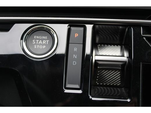 Peugeot e-3008 GT Avantage 73 kWh | Automaat | Leder | 360 Camera | Navigatie | Keyless ActivLease financial lease