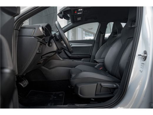 Seat Formentor 1.4 e-Hybrid VZ 245 PK Performance | Trekhaak | Carplay | Camera | Stoel- Stuurverwarming ActivLease financial lease