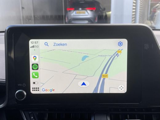Toyota C-HR 2.0 Hybrid Dynamic **NAVIGATIE/ APPLE CARPLAY/ 36 MAANDEN GARANTIE** ActivLease financial lease
