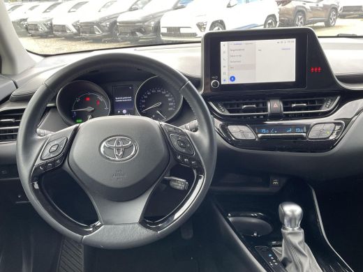 Toyota C-HR 2.0 Hybrid Dynamic **NAVIGATIE/ APPLE CARPLAY/ 36 MAANDEN GARANTIE** ActivLease financial lease