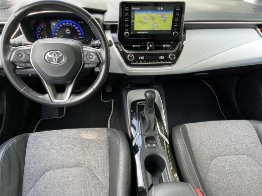 Toyota Corolla 1.8 Hybrid Executive Bi-Tone Toyota Corolla 1.8 Hybrid Executive | Navigatie | Carplay | Stoelver... ActivLease financial lease