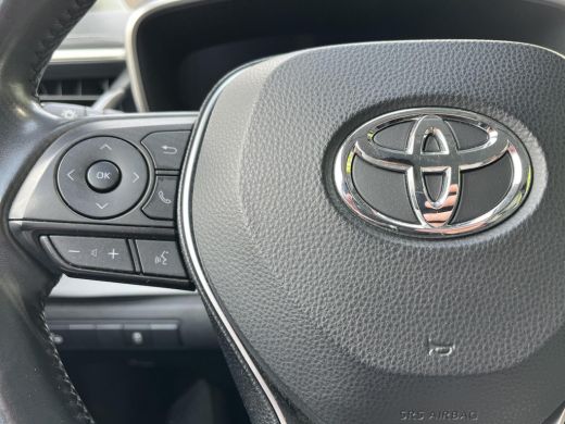 Toyota Corolla 1.8 Hybrid Executive Bi-Tone Toyota Corolla 1.8 Hybrid Executive | Navigatie | Carplay | Stoelver... ActivLease financial lease