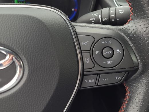 Toyota Corolla Touring Sports 1.8 Hybrid GR-Sport | Apple CarPlay / Android Auto | Rijklaarprijs incl. garantie | ActivLease financial lease