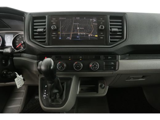 Volkswagen Crafter 50 2.0 TDI L3H3 177PK | Dubbellucht | 3500KG Trekgew. Trekhaak Automaat Airco Camera Cruise DSG C... ActivLease financial lease