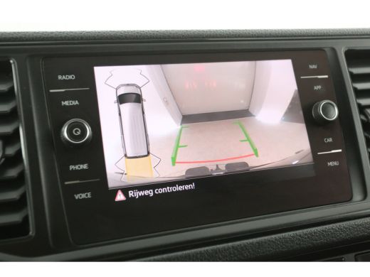 Volkswagen Crafter 50 2.0 TDI L3H3 177PK | Dubbellucht | 3500KG Trekgew. Trekhaak Automaat Airco Camera Cruise DSG C... ActivLease financial lease