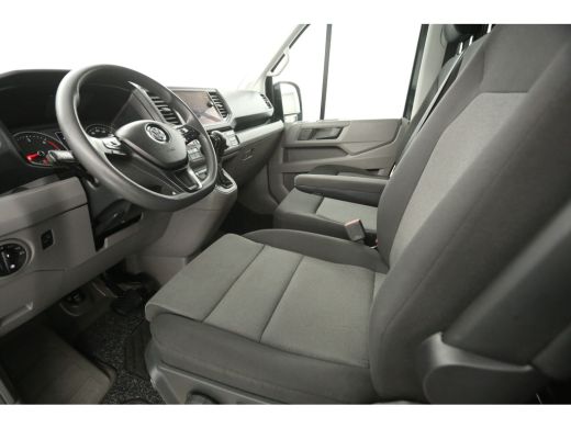 Volkswagen Crafter 50 2.0 TDI L3H3 177PK | Dubbellucht | 3500KG Trekgew. Trekhaak Automaat Airco Camera Cruise DSG C... ActivLease financial lease