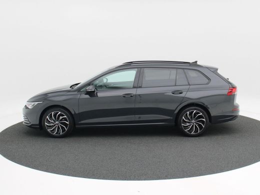 Volkswagen GOLF Variant 1.0 TSi 110 Pk Life | Navigatie | Adaptive Cruise | 17 Inch | Privacy Glass | Climate Controle | ... ActivLease financial lease