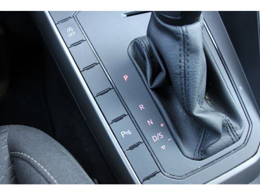 Volkswagen Polo 1.0 TSI R-Line Edition | NL-AUTO! | NAVI | ADAPTIVE CRUISE | 1 EIGENAAR! | PARK SENS V+A | DEALER... ActivLease financial lease