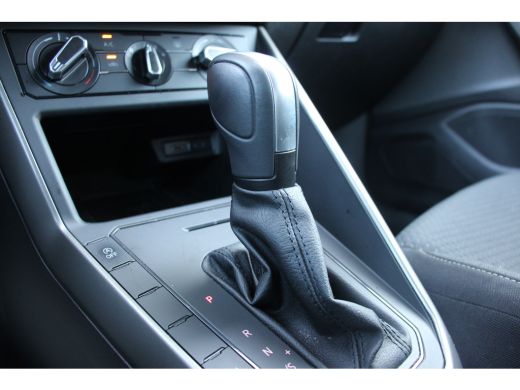 Volkswagen Polo 1.0 TSI R-Line Edition | NL-AUTO! | NAVI | ADAPTIVE CRUISE | 1 EIGENAAR! | PARK SENS V+A | DEALER... ActivLease financial lease