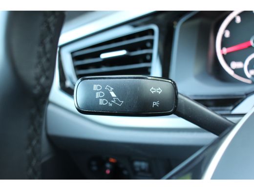 Volkswagen Polo 1.0 TSI R-Line Edition | NL-AUTO! | NAVI | ADAPTIVE CRUISE | 1 EIGENAAR! | PARK SENS V+A | DEALER... ActivLease financial lease