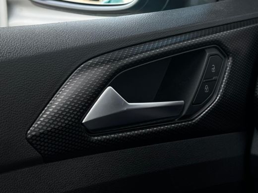 Volkswagen T-Cross 1.0 TSI 95 pk Life | Airco | Buitenspiegels elektrisch verstelbaar | Cruise control adaptief ActivLease financial lease