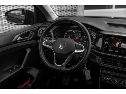 Volkswagen T-Cross 1.0 TSI Life ActivLease financial lease