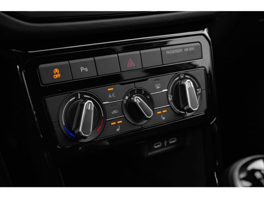 Volkswagen T-Cross 1.0 TSI Life Edition | Achteruitrijcamera | Achteruitrijcamera | Airco ActivLease financial lease