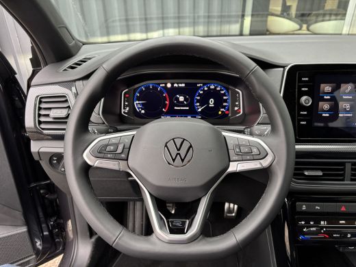 Volkswagen T-Cross R-Line Edition 115 pk 1.0 TSI | 18" LM velgen | Matrix LED | Stoelverwarming ActivLease financial lease