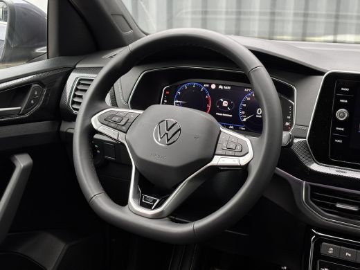 Volkswagen T-Cross R-Line Edition 115 pk 1.0 TSI | 18" LM velgen | Matrix LED | Stoelverwarming ActivLease financial lease