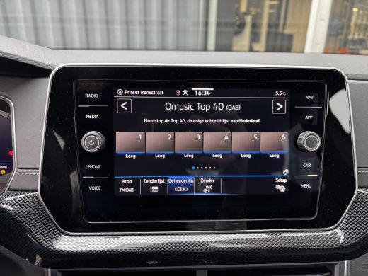 Volkswagen T-Cross R-Line Edition 115 pk 1.0 TSI | 18" LM velgen | Matrix LED | Stoelverwarming ActivLease financial lease