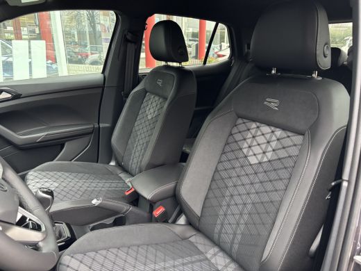 Volkswagen T-Cross R-Line Edition 115 pk 1.0 TSI | 18" LM velgen | Matrix LED | Stoelverwarming ActivLease financial lease