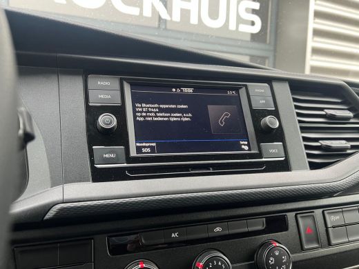 Volkswagen Transporter 2.0 TDI 110 pk L2H1 Comfortline | Trekhaak | Navigatie | Cruise control | ActivLease financial lease