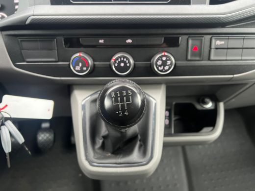 Volkswagen Transporter 2.0 TDI 110 pk L2H1 Comfortline | Trekhaak | Navigatie | Cruise control | ActivLease financial lease