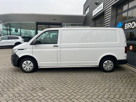 Volkswagen Transporter 2.0 TDI 110 pk L2H1 Comfortline | Trekhaak | Navigatie | Cruise control | ActivLease financial lease