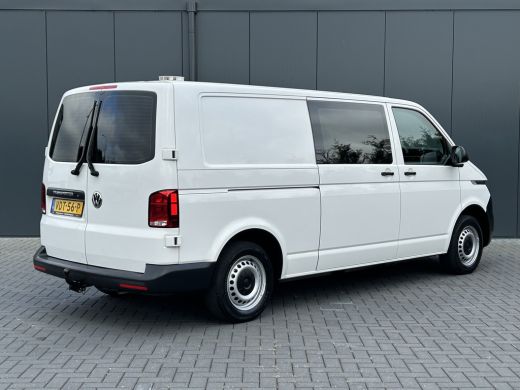 Volkswagen Transporter 2.0 TDI 150 PK AUTOMAAT 6.1 / L2H1 / DUBBEL CABINE / AIRCO / CRUISE / NAVI / TREKHAAK ActivLease financial lease