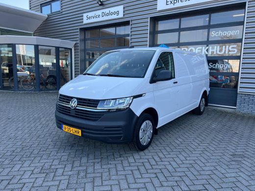 Volkswagen Transporter 2.0 TDI L2H1 150 pk | Standkachel | Trekhaak | Apple Car Play | ActivLease financial lease