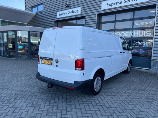 Volkswagen Transporter 2.0 TDI L2H1 150 pk | Standkachel | Trekhaak | Apple Car Play | ActivLease financial lease