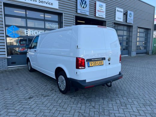 Volkswagen Transporter 2.0 TDI L2H1 150 pk | Standkachel | Trekhaak | Apple Car Play | ActivLease financial lease