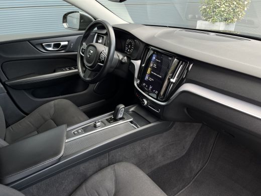 Volvo  V60 2.0 B3 Momentum Advantage ActivLease financial lease