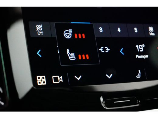 Volvo  V60 2.0 T6 Plug-in hybrid AWD Plus Bright Long Range | Pilot Assist | Trekhaak | Leder | Camera | ActivLease financial lease