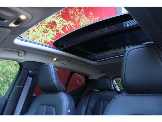 Volvo  XC40 1.5 T4 Recharge Inscription | Harman/Kardon | Adaptive Cruise | BLIS | Stuur/stoelverwarming ActivLease financial lease