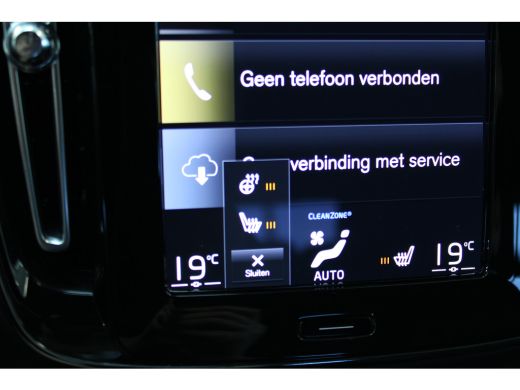 Volvo  XC40 T5 Plug-in hybrid Plus Dark | Trekhaak | Stoelverw. | Power Seats | HK Audio ActivLease financial lease