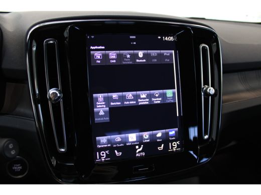 Volvo  XC40 T5 Plug-in hybrid Plus Dark | Trekhaak | Stoelverw. | Power Seats | HK Audio ActivLease financial lease