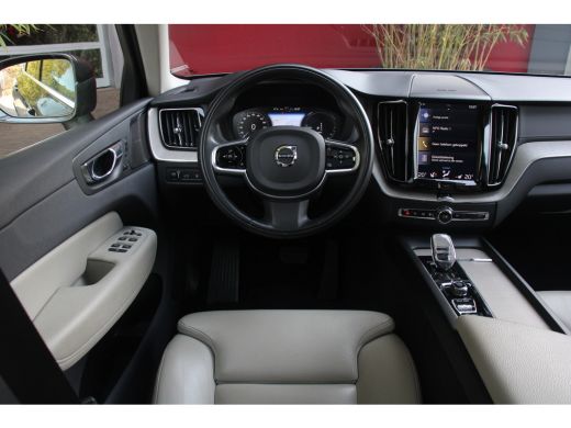 Volvo  XC60 2.0 T8 Twin Engine AWD Inscription | Schuifdak | Adaptive Cruise | BLIS | 360 Camera | Harman/Kardon ActivLease financial lease