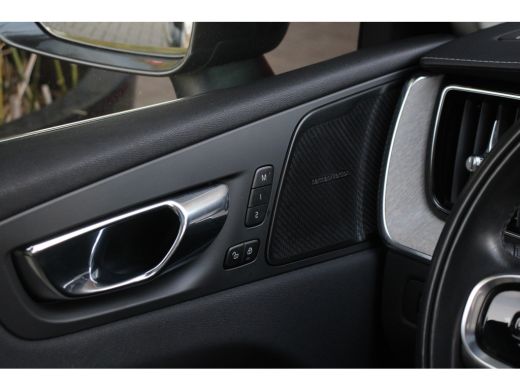 Volvo  XC60 2.0 T8 Twin Engine AWD Inscription | Schuifdak | Adaptive Cruise | BLIS | 360 Camera | Harman/Kardon ActivLease financial lease