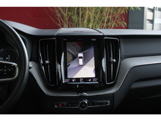 Volvo  XC60 2.0 T8 Twin Engine AWD Inscription | Schuifdak | Adaptive Cruise | BLIS | 360 Camera | Harman/Kardon ActivLease financial lease