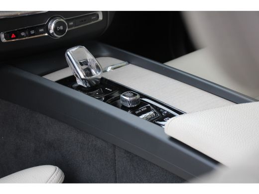 Volvo  XC60 2.0 T8 Twin Engine AWD Inscription | Schuifdak | Adaptive Cruise | BLIS | 360 Camera | Harman/Kardon ActivLease financial lease
