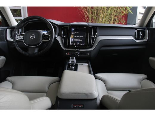 Volvo  XC60 2.0 T8 Twin Engine AWD Inscription | Schuifdak | Adaptive Cruise | BLIS | 360 Camera | Harman/Kardon ActivLease financial lease