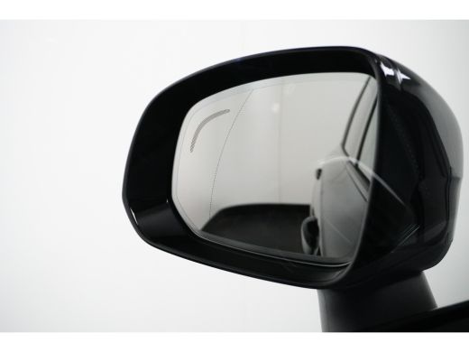Volvo  XC90 2.0 T8 Recharge AWD Ultimate Dark | Luchtvering | HUD | Trekhaak | B&W | 360 camera | ActivLease financial lease