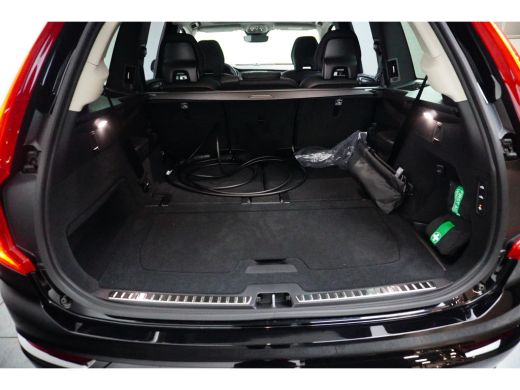 Volvo  XC90 2.0 T8 Recharge AWD Ultimate Dark | Luchtvering | HUD | Trekhaak | B&W | 360 camera | ActivLease financial lease