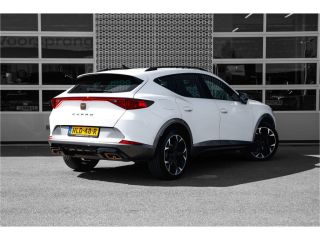 Seat Formentor 1.4 e-Hybrid VZ 245 PK Performance | Trekhaak | Carplay | Camera | Stoel- Stuurverwarming