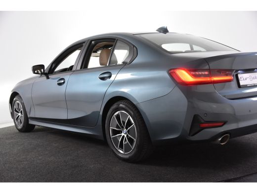 BMW 3 Serie 318i Luxury *1ste Eigenaar*Leer*Navigatie*Stoelverwarming*Parkassist* ActivLease financial lease