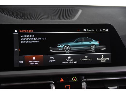 BMW 3 Serie 318i Luxury *1ste Eigenaar*Leer*Navigatie*Stoelverwarming*Parkassist* ActivLease financial lease