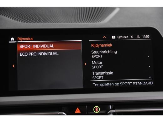 BMW 3 Serie 318i Luxury *1ste Eigenaar*Leer*Navigatie*Stoelverwarming*Parkassist* ActivLease financial lease