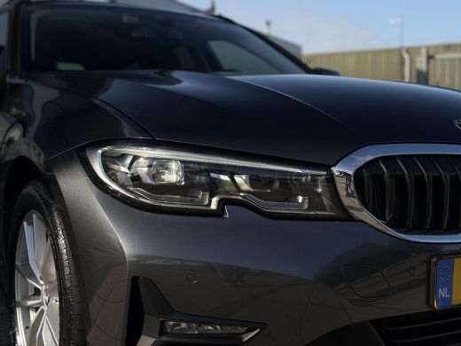 BMW 3 Serie Touring 318d Business Edition | Navi | ECC | Trekhaak | ActivLease financial lease