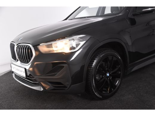 BMW X1 sDrive18i Sport *1ste Eigenaar*Leer*Panoramadak*Parkassist* ActivLease financial lease