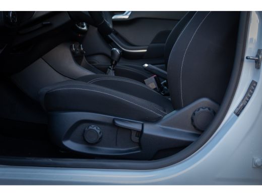 Ford Fiesta 1.0 EcoBoost Titanium | Achteruitrijcamera | Elektrisch glazen panorama-dak ActivLease financial lease